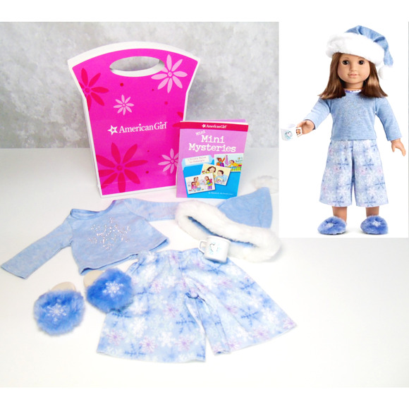 American Girl LET IT SNOW SLEEP SET Blue Snowflake Hat Pajamas Slippers PJS BOX - Picture 1 of 11